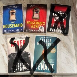 Freida McFadden 2 Book Bundle HOUSEMAID HOUSEMAIDS SECRET